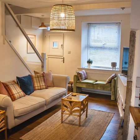 Spa Garden Cottage - Upper Hopton Mirfield ภายนอก รูปภาพ
