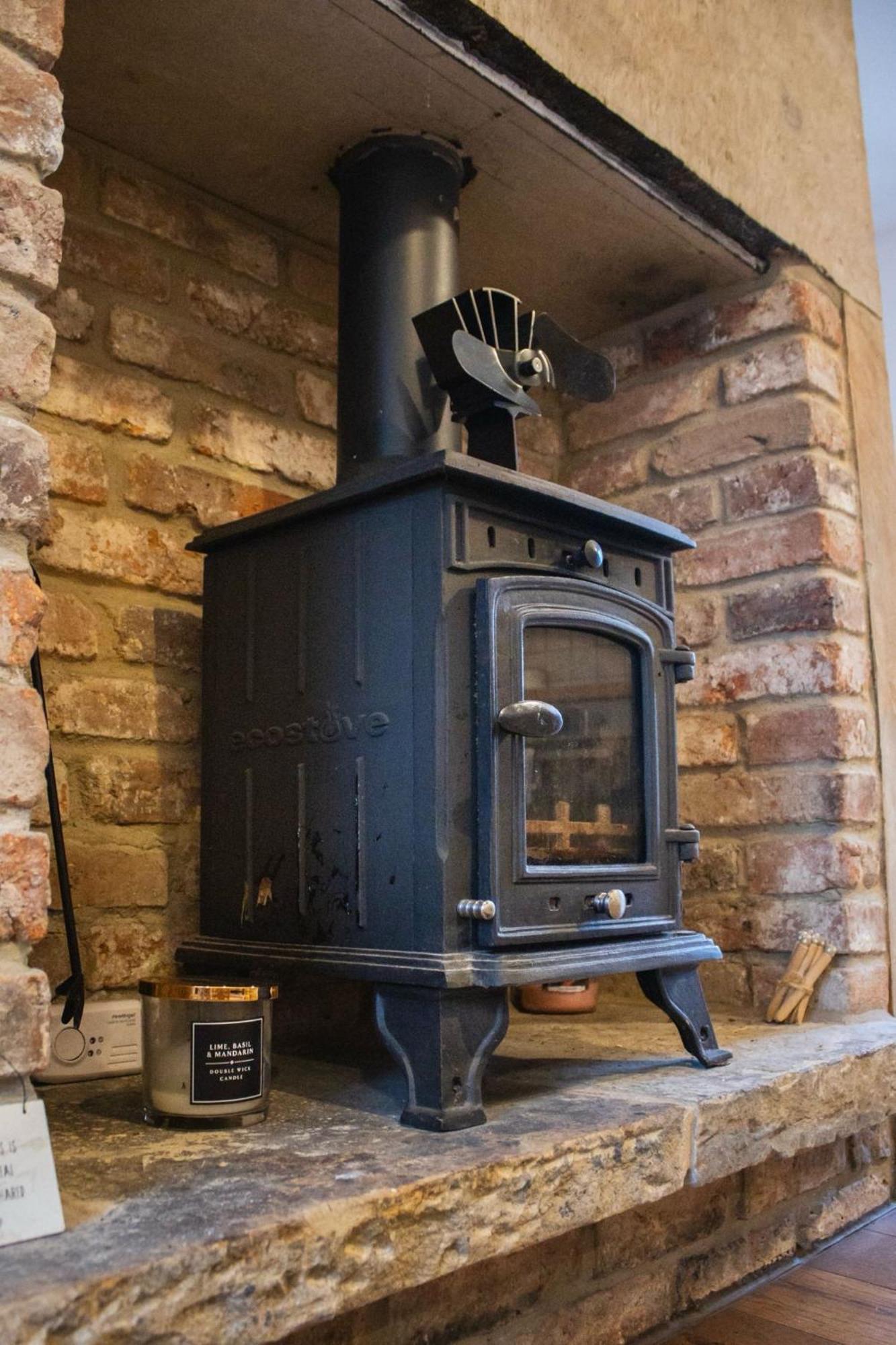Spa Garden Cottage - Upper Hopton Mirfield ภายนอก รูปภาพ